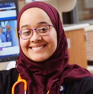 Meet your Posher, Amina